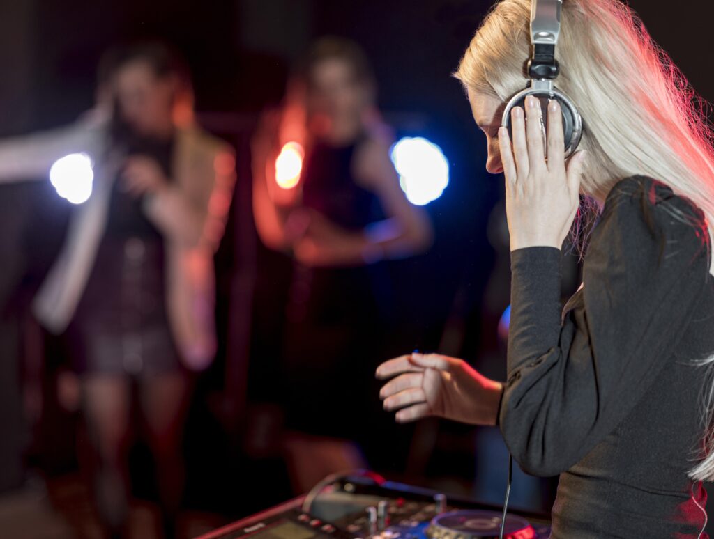 Elizabeth Club Girne